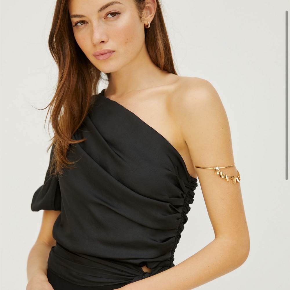 Dolan Black Asymmetrical Puff Sleeve Blouse